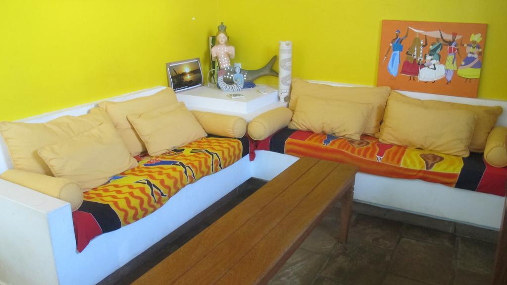 Alfazema Cultural Bed And Breakfast Arembepe Buitenkant foto