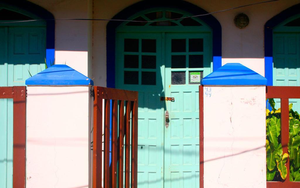 Alfazema Cultural Bed And Breakfast Arembepe Buitenkant foto